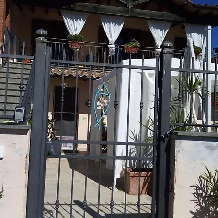 Porzione Villetta In Residence Pescia Romana Exterior photo