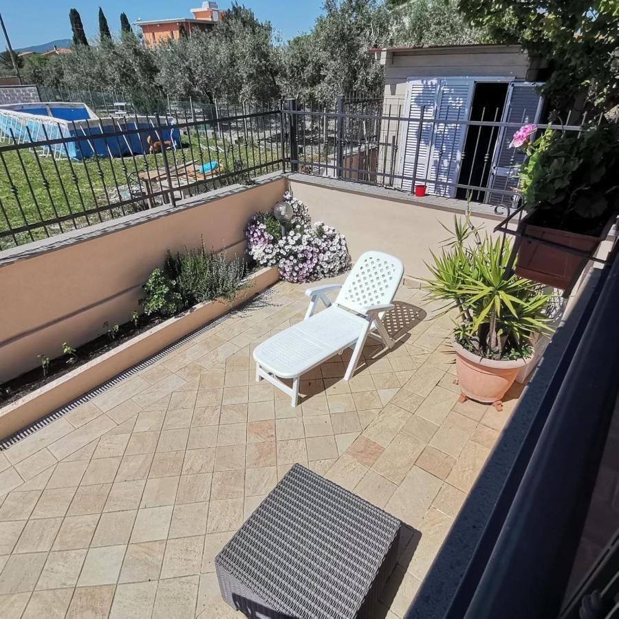 Porzione In Appartement Pescia Romana