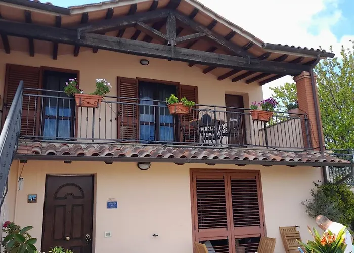 Porzione Villetta In Residence